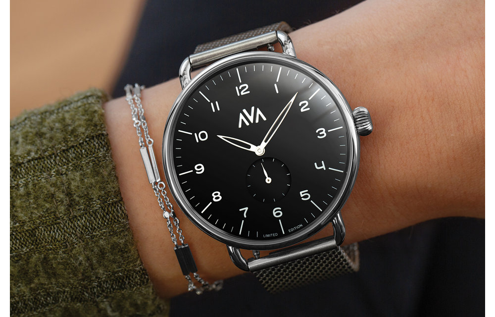 AVA Fríge Silver•Svart - Unisex Horloge - RVS - Zilver - Ø 43mm - Limited Edition