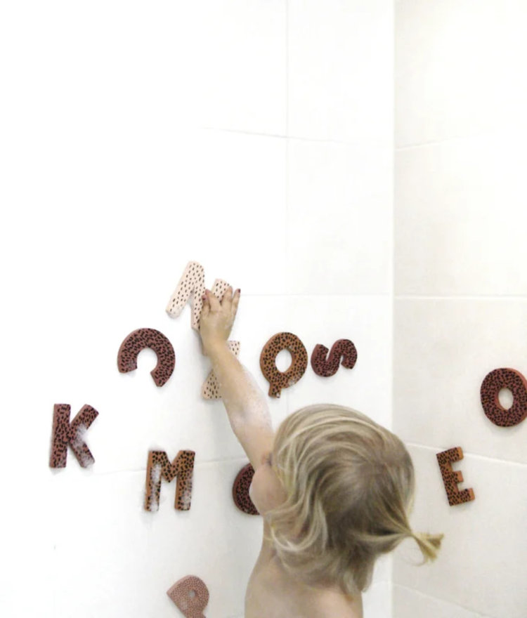 VanPauline Bath Letters in bewaarzak (pink)