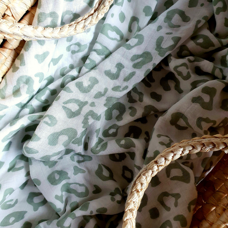 Sweet little crown Bamboo swaddle XL - Panther