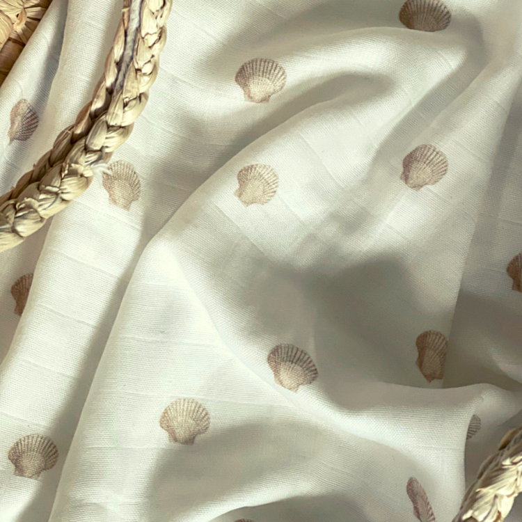 Sweet little crown Bamboo swaddle XL - Shell white