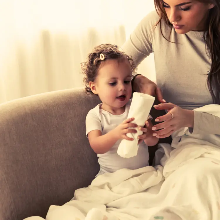 Sweet little crown Bamboo swaddle M -  The Cloud