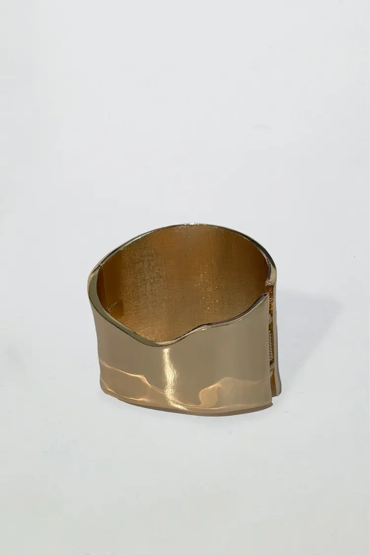 Bow19 Bold Bracelet - Gold