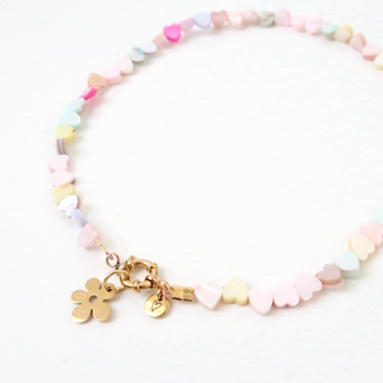 LOVEissue Necklace Seashelly hearts pastel