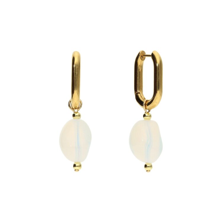 Camps&Camps Glass Bead Earrings - White Opal Ovaal