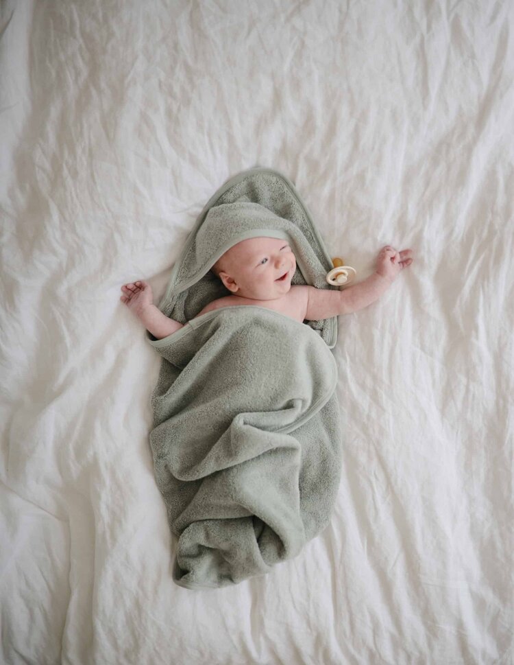 Mushie Hooded Towel - Sea Mist