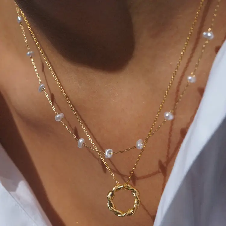 Orelia Pearl stationed chain necklace