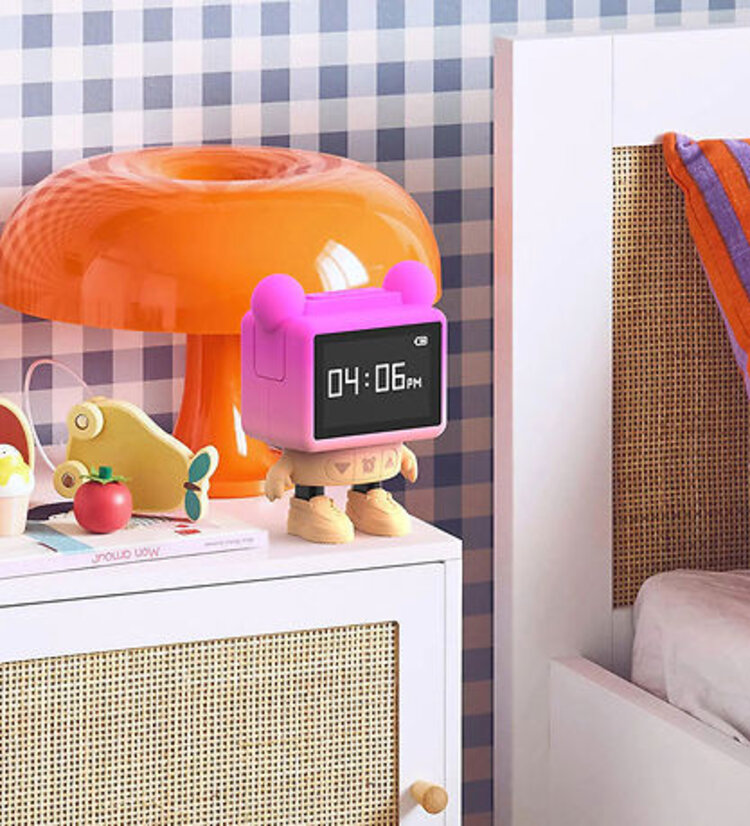 MOB Dancing Clock - Pink