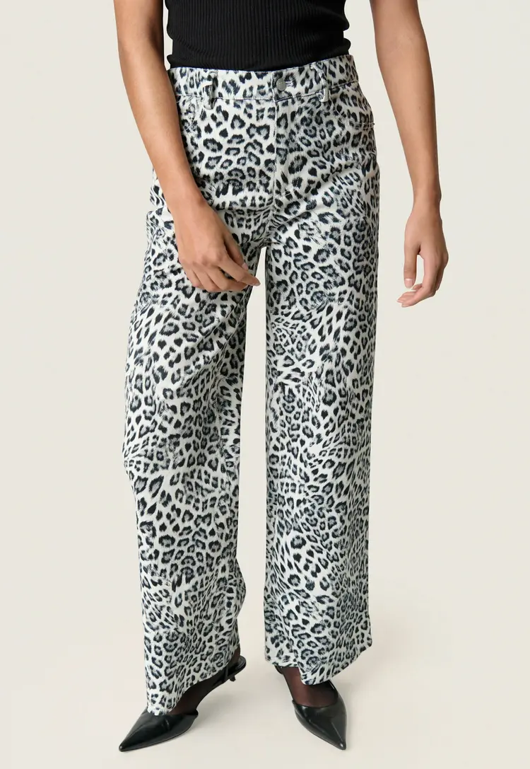 Soaked Sandja Vanesa Pants - Grey Leopard Pat