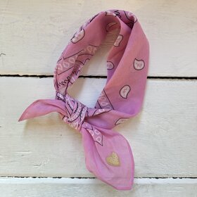 Bandana - licht roze/beige hartje
