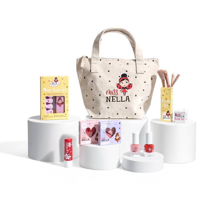 Miss Nella Glamorous Picks