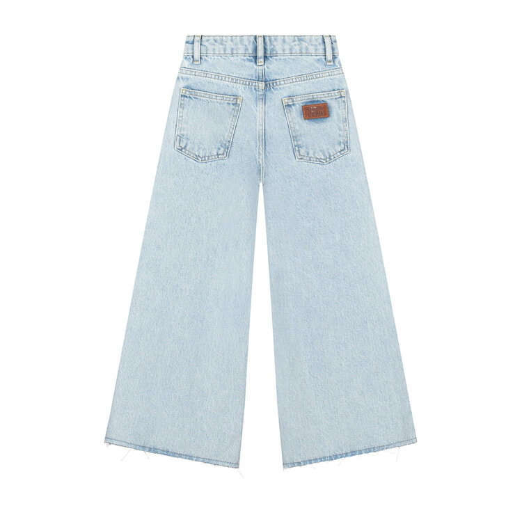 Charlie Petite Isae Jeans - Snow Blue