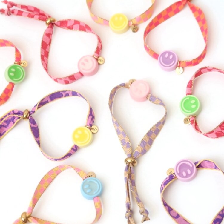 LOVEissue Bracelet Happy Smiley 2.0 - Purple Swirl