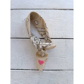 Bandana - beige/fel roze hartje