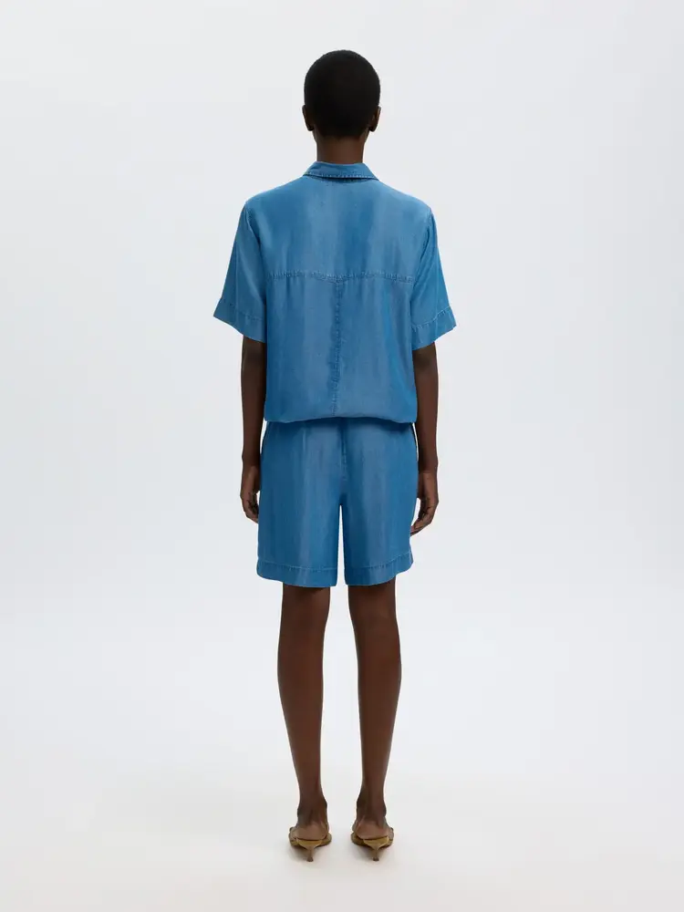Selected Janna mw Elastric String Shorts- Medium Blue Denim