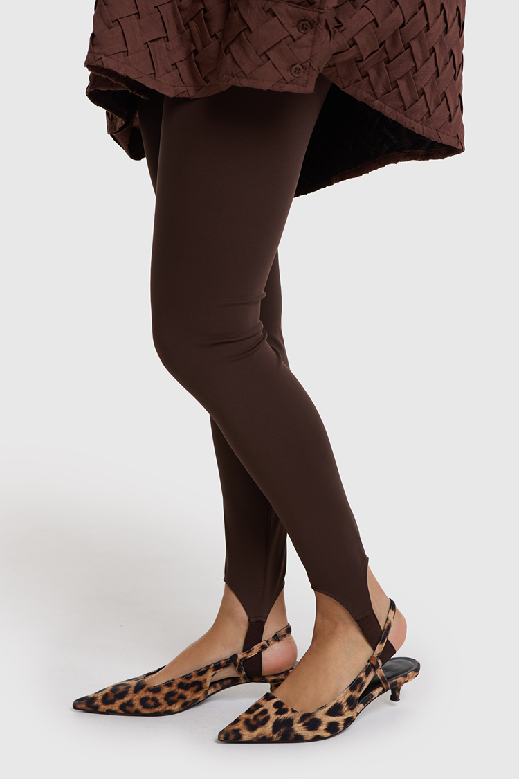 Alix the label Knitted Clean Legging - Deep Brown