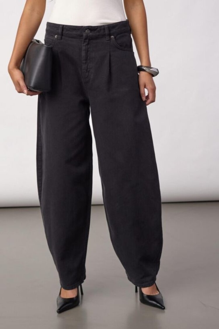 Co'Couture Akira Barrel Pant - Black