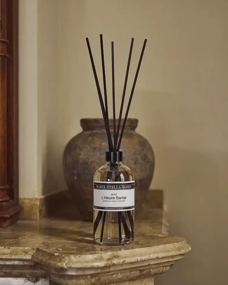 Marie-Stella-Maris Fragrance Sticks (500ml) - L'Heure Santal