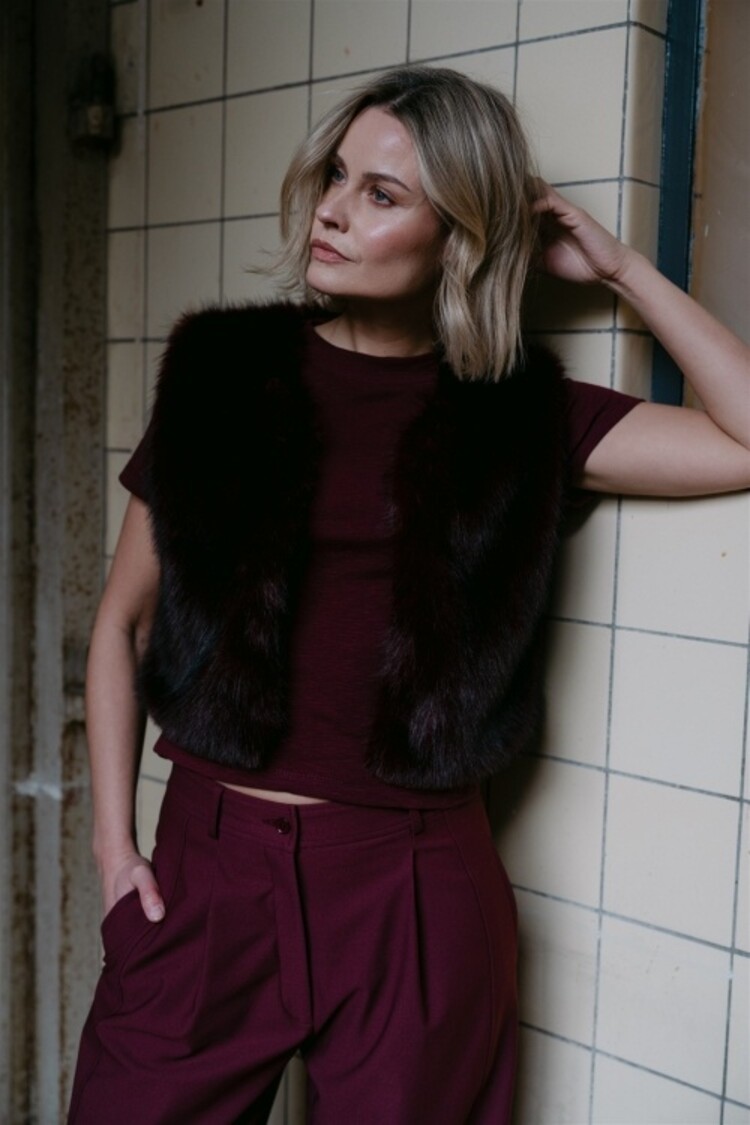 Aimée The Label Isla Faux Fur waistcoat - Brown