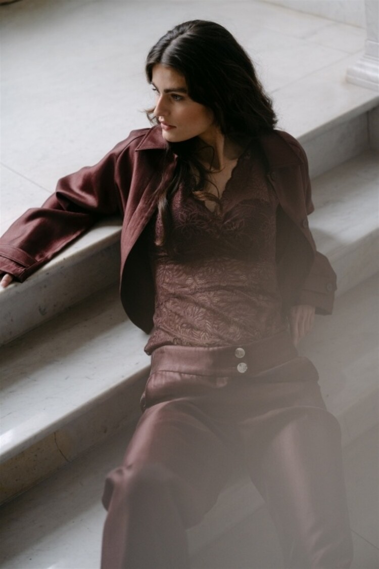 Aimée The Label Moise Trouser - Burgundy