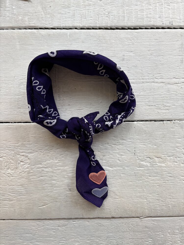 Bandana - paars/roze en wit hartje