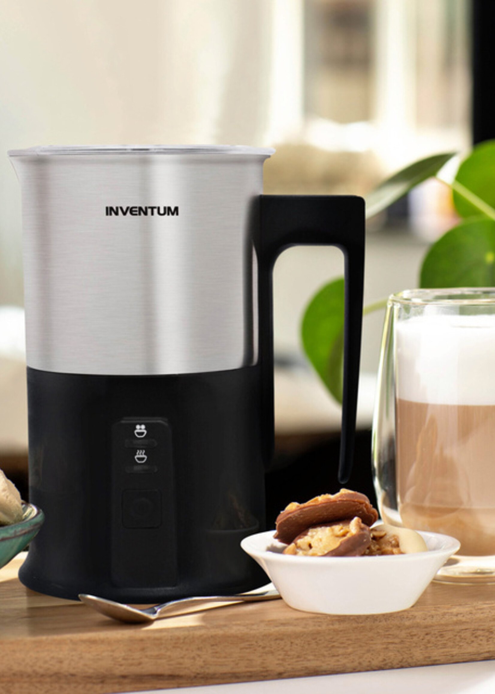 Inventum Melkopschuimer Inventum 240ml zwart met rvs