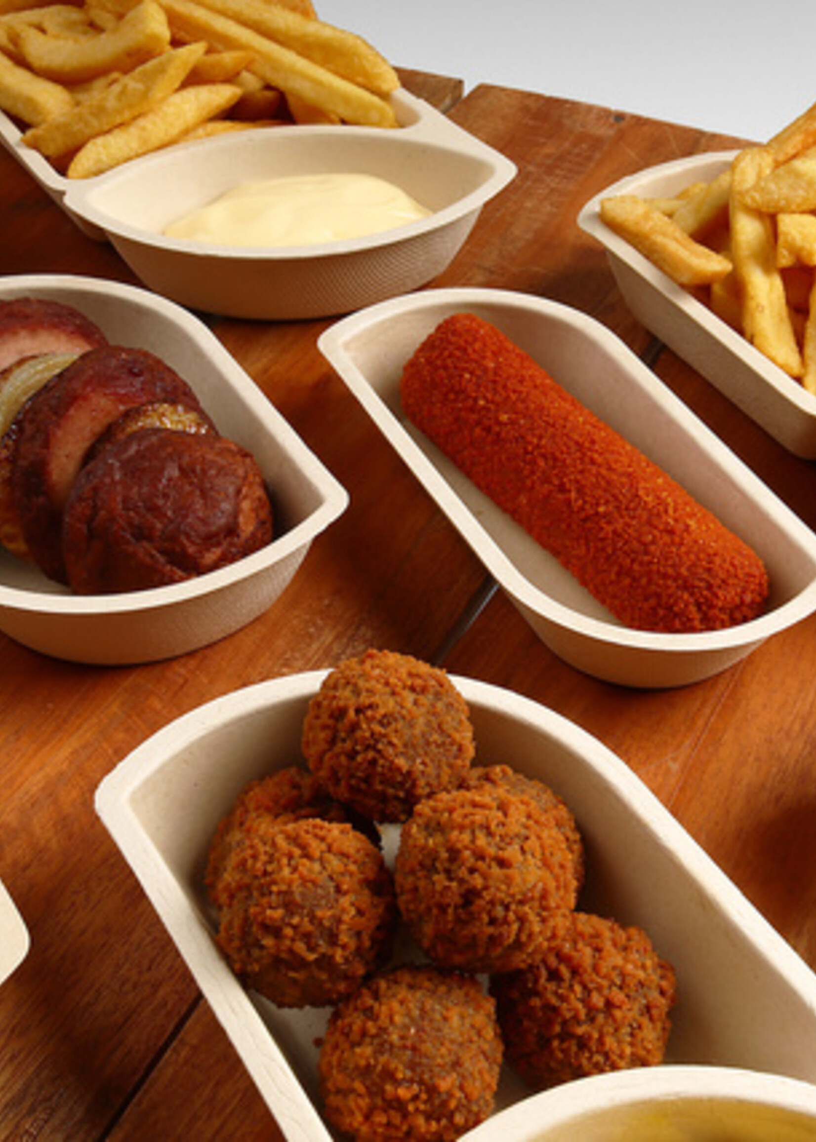 IEZZY disposables Snackbakje IEZZY A7L suikerriet PFAS-vrij 50 stuks 132x97x15mm