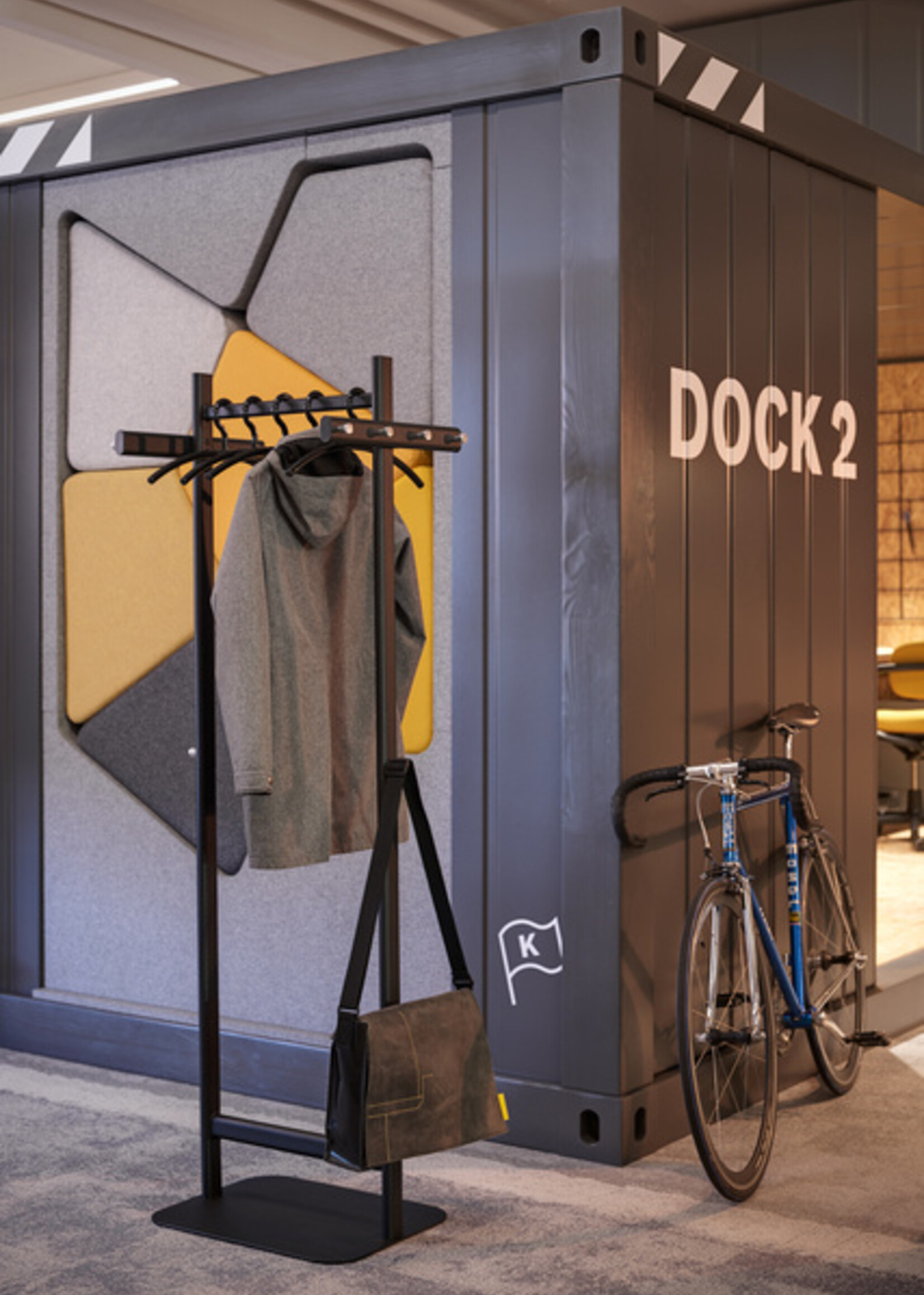 MAUL Garderoberek MAUL Salsa staand 52cm zwart