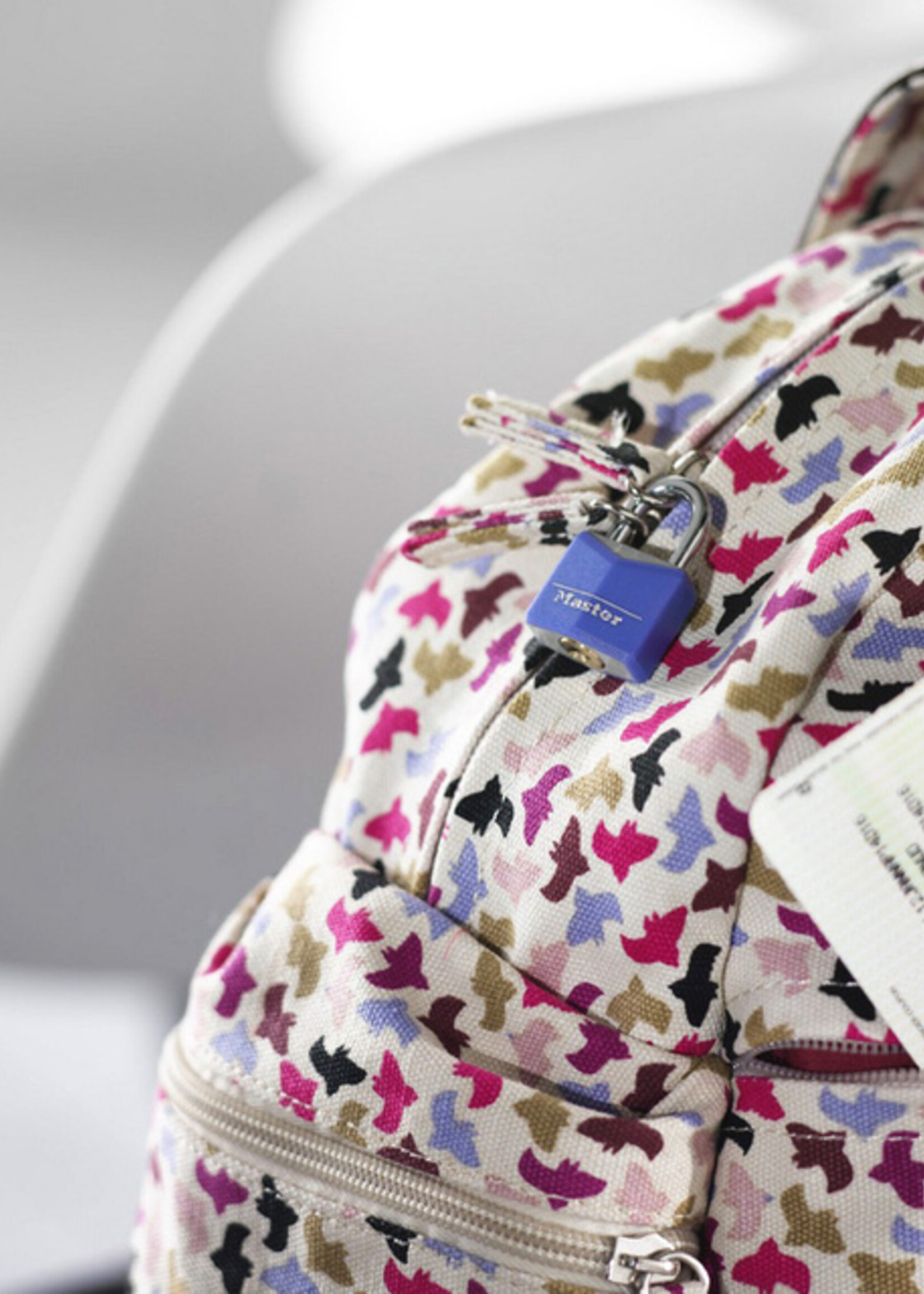 Master Lock Cadenas Master Lock 4 assorti alu 20mm