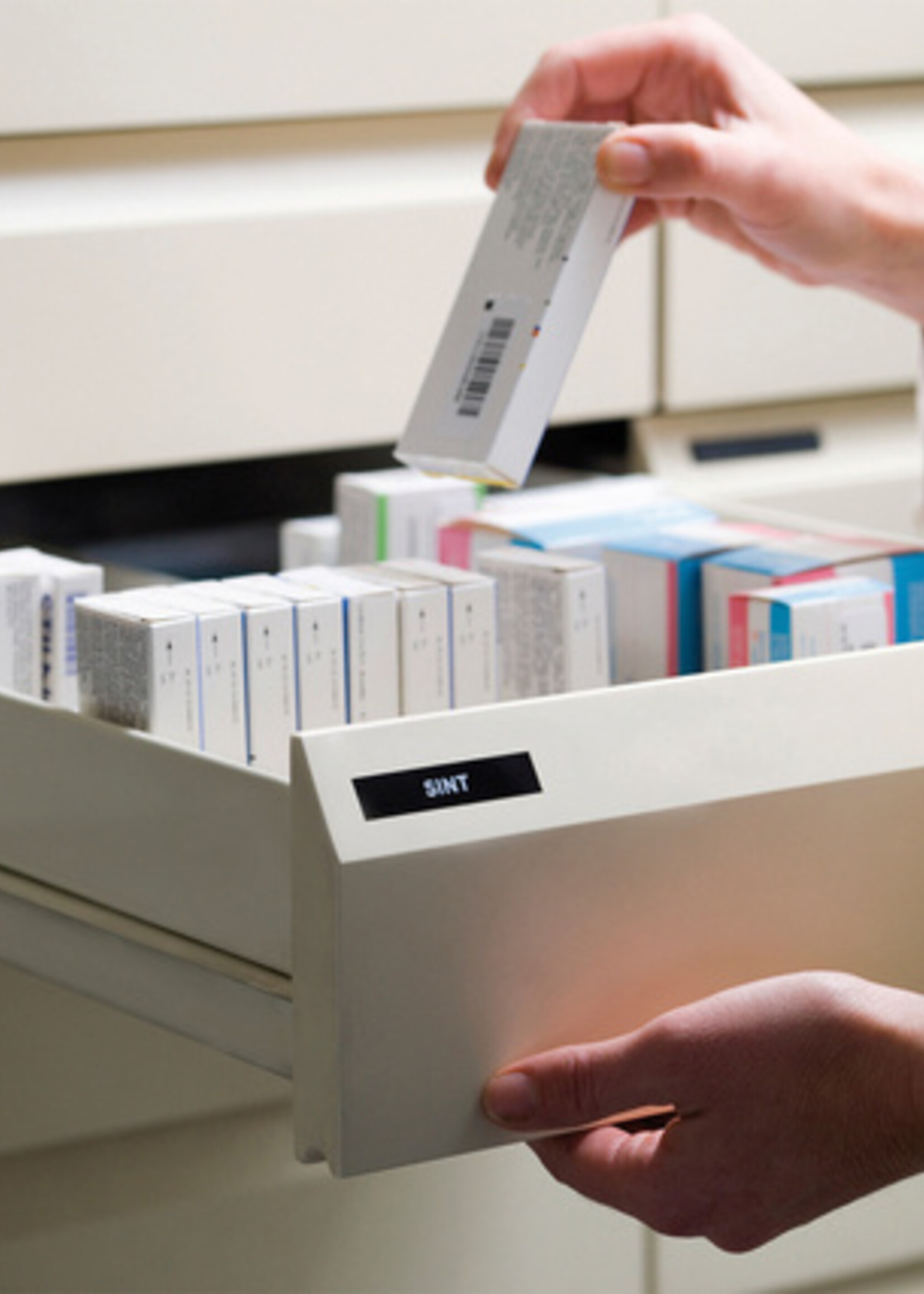 Dymo Ruban Dymo 45811 D1 720910 19mmx7m blanc sur noir