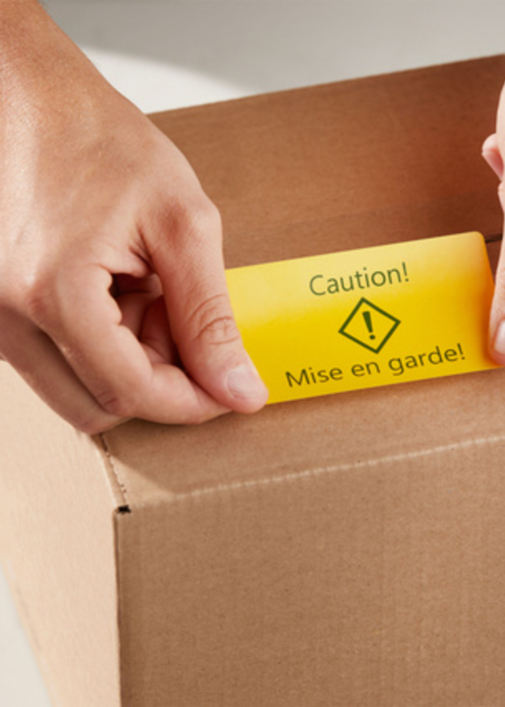 Dymo Etiquette Dymo 2133400 LabelWriter 54x101mm Badge noir/jaune 220 pièces.