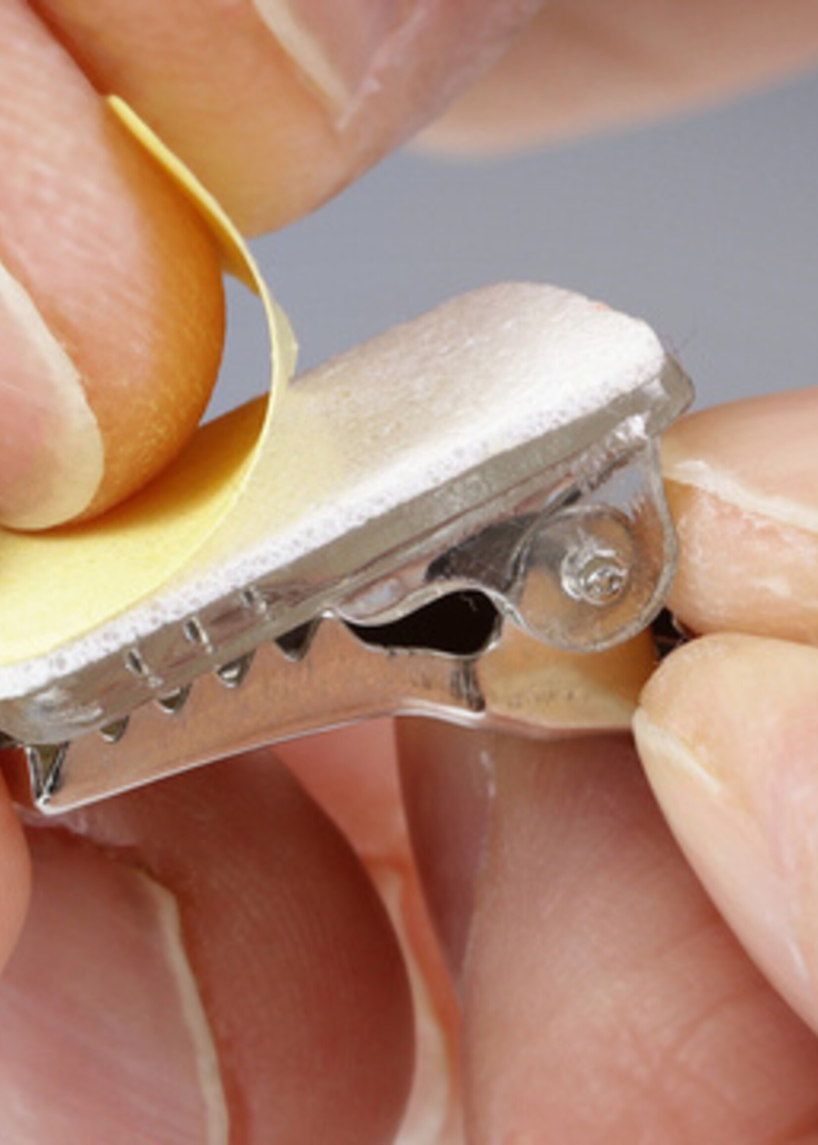 Europel Clip met speld Europel zelfklevend voor badges