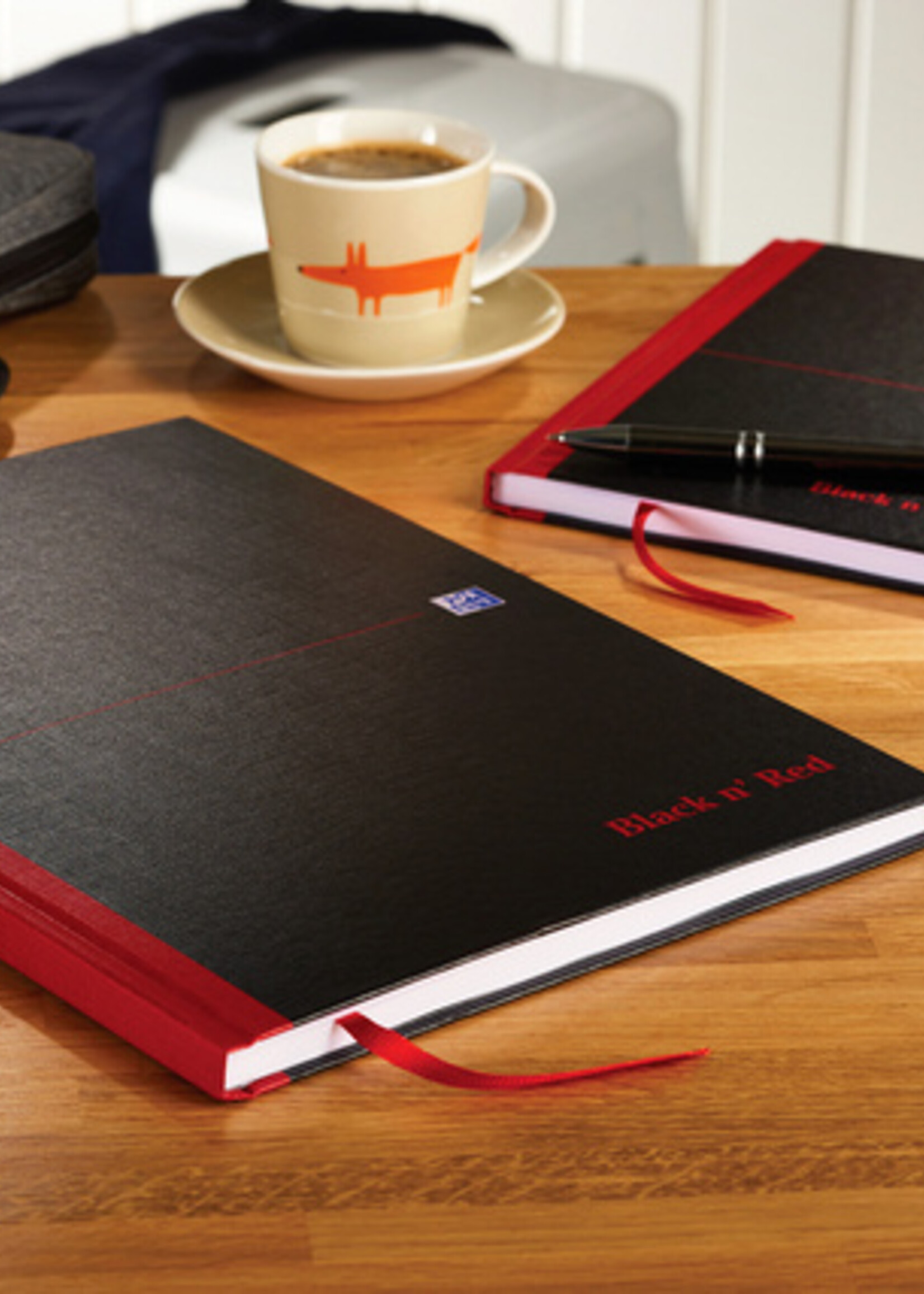Oxford Carnet de notes Oxford Black n'Red A5 96 feuilles uni