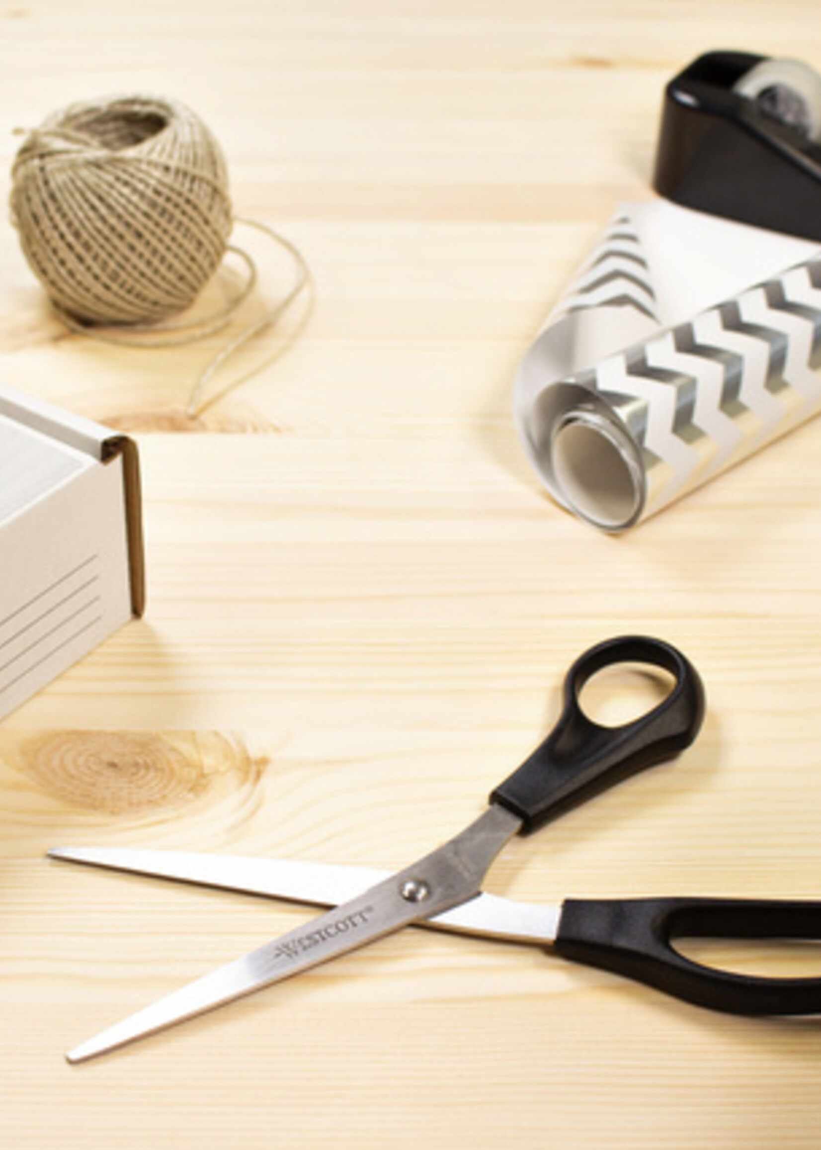 Westcott Kantoorschaar Westcott 210mm met kunststof grip rvs