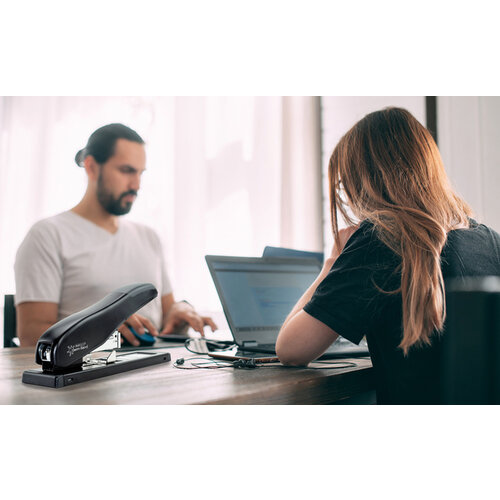 Rapesco Agrafeuse Rapesco HD-100 antibactérien noir