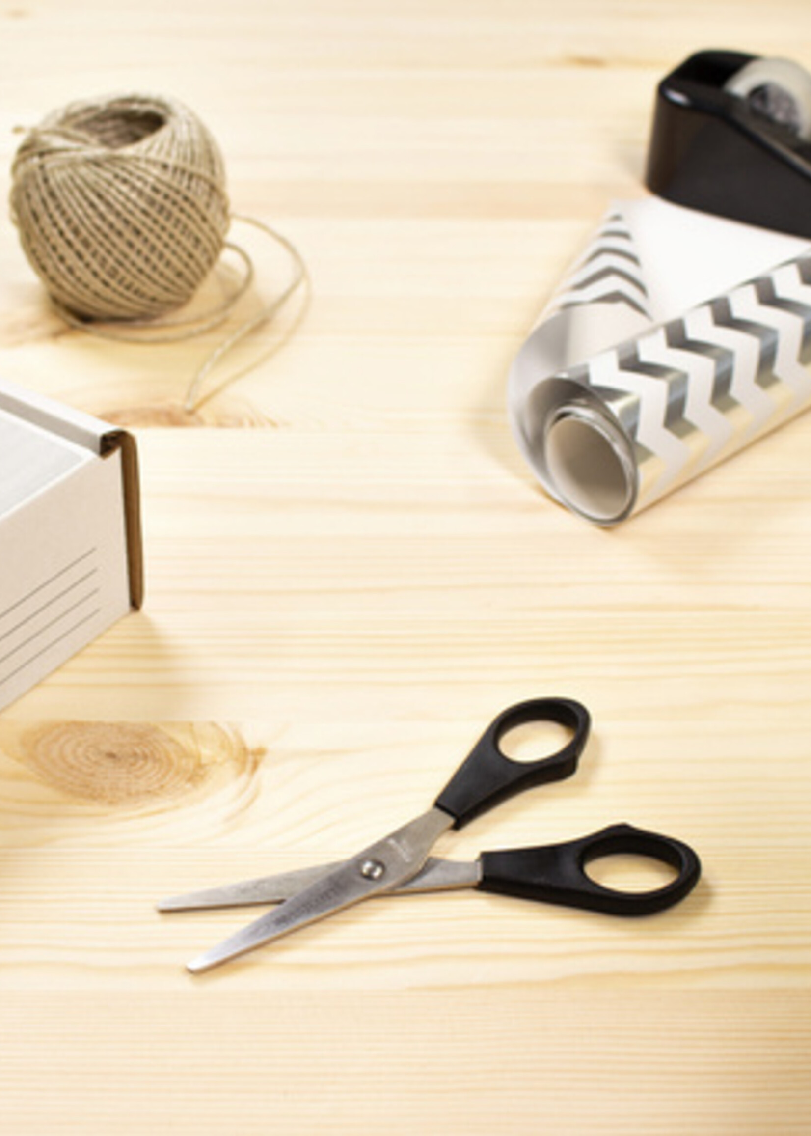 Westcott Kantoorschaar Westcott 130mm met kunststof grip rvs