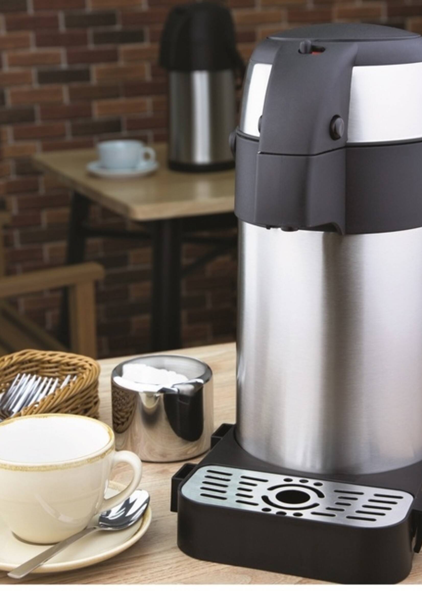 Olympia Pot isotherme Olympia avec pompe 2,5L inox