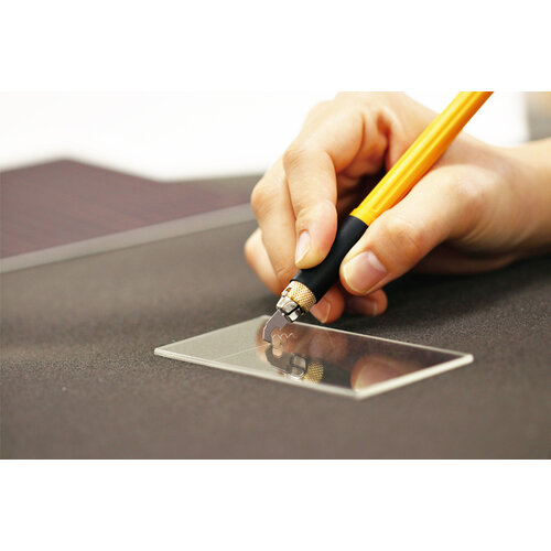Olfa Couteau de précision Olfa AK-4 Pro blister 1 pièce