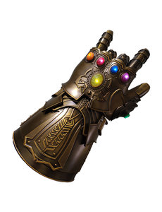  AVENGERS INFINITY WAR - Thanos - Unendlicher Spießrutenlauf
