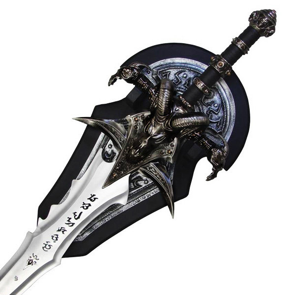 Replica (PRÉCOMMANDE) L'épée à deux mains d'Arthas Frost (Disponible Fin Juin - Début Juillet)