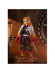 Good Smile Company Demon Slayer - Kimetsu no Yaiba - Kyojuro Rengoku - Pop Up Parade PVC Figuur 17 cm