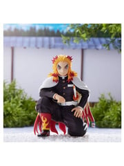 Sega Demon Slayer - Kimetsu no Yaiba - Kyojuro Rengoku (Hashira Meeting) - PM Perching PVC Figur 12 cm