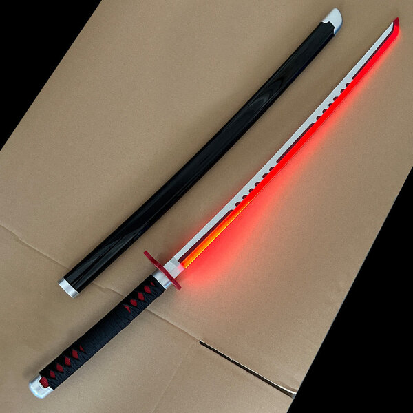 (PRÉCOMMANDE) Demon Slayer - Épée Lumineuse à LED ROUGE -  Tanjiro Kamado V2 Katana (Disponible Fin Mars)