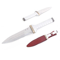 (PRE-ORDER) Vinland Saga Thorfinn Dagger Replica Brown-Orange (42 cm) – Viking Cosplay Knife with Sheath (Available from mid-December 2026)