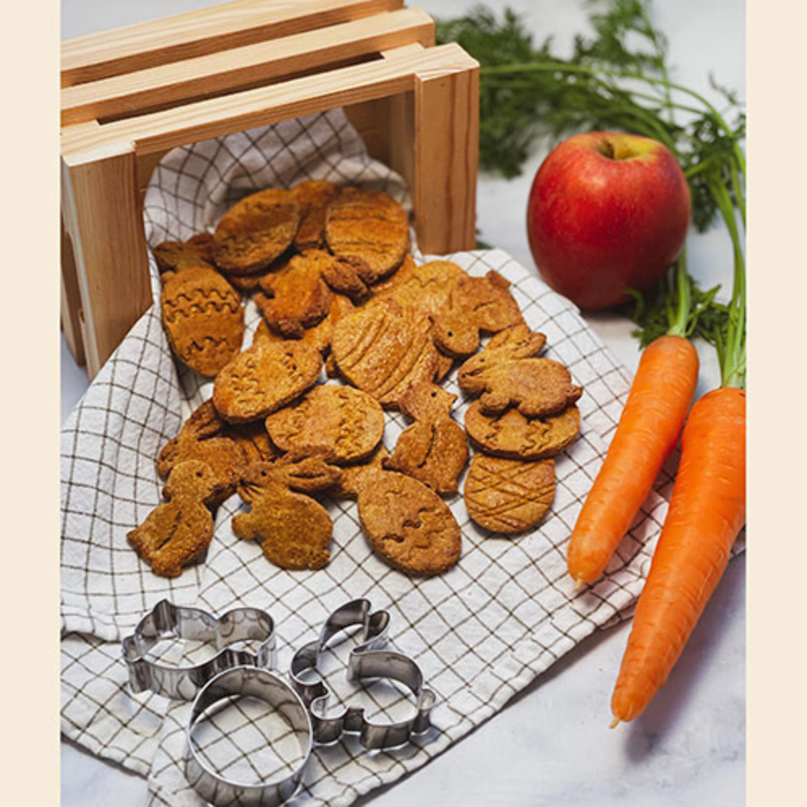 Easter Treats for Dogs  | Carrot & Apple  | gluten free