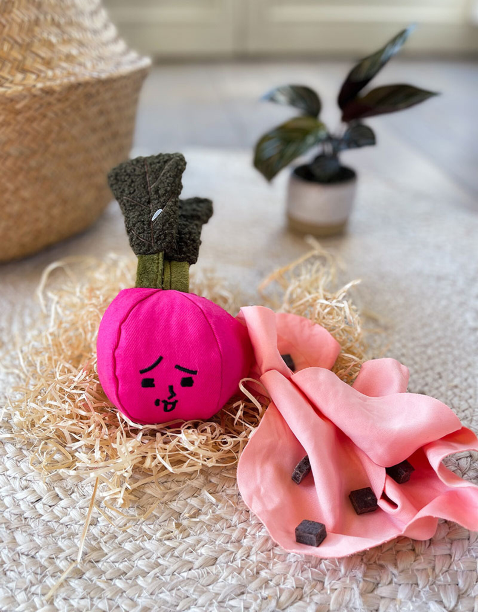 The Furry Folks Rolly Radish | Nosework Toy | The Furry Folks