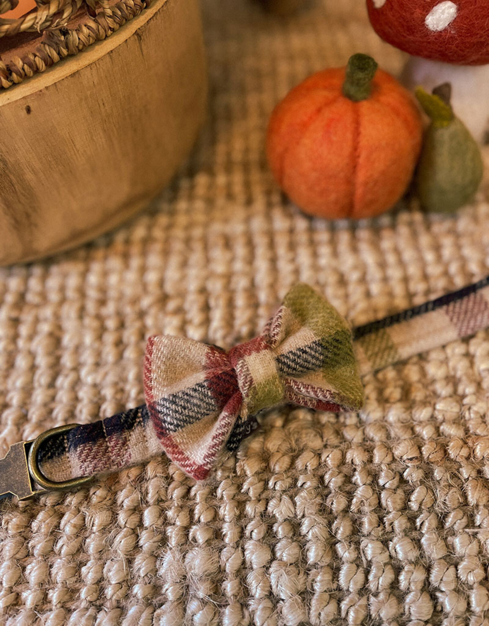 Bow Tie | Maple Mocha