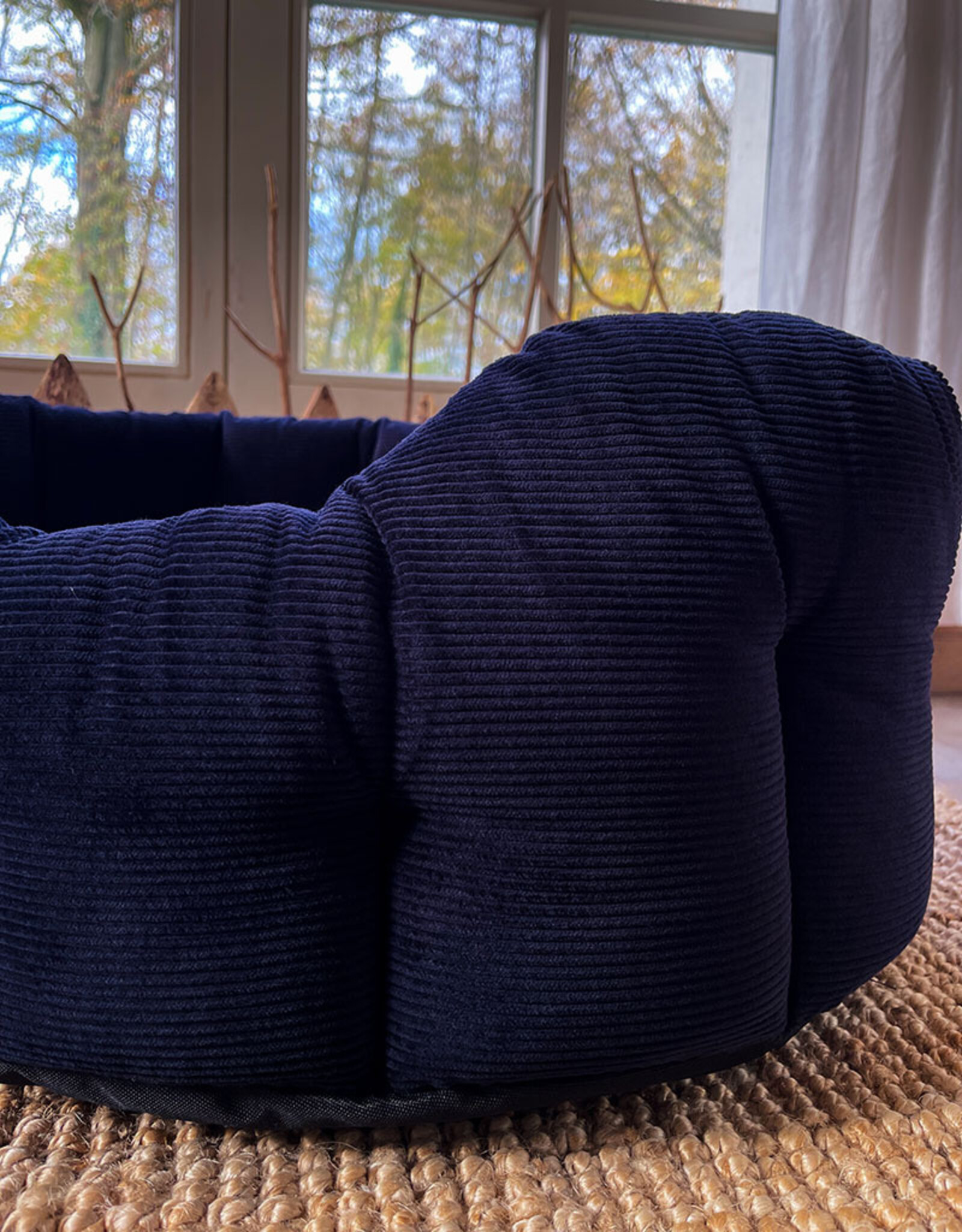 Earthbound Hondenmand rond | Chester Donkerblauw