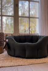 Earthbound Round Morland Dog Bed | Dark Green