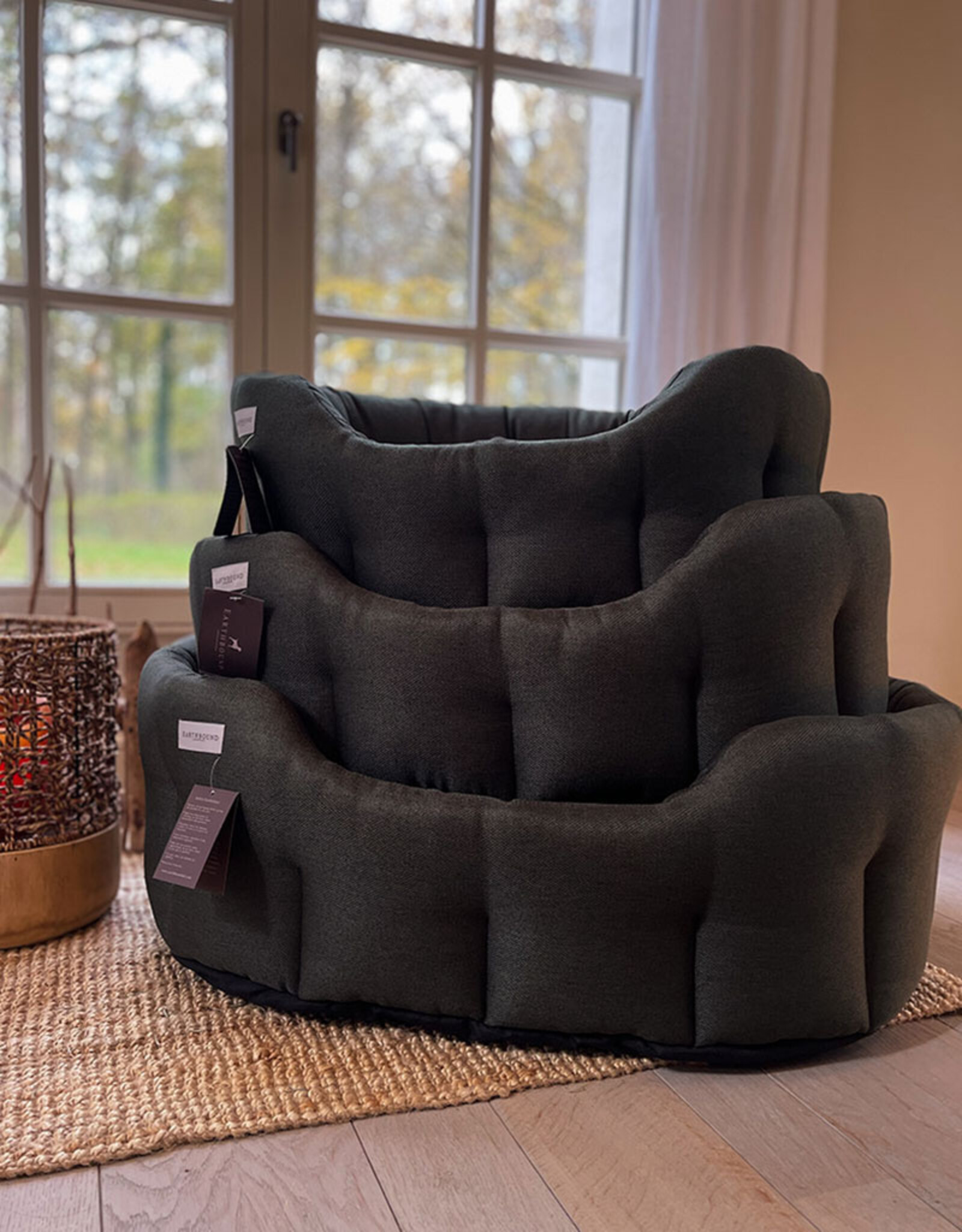 Earthbound Round Morland Dog Bed | Dark Green