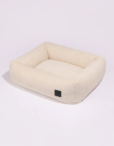 Pillow Villa Hondenmand | Dream Bouclé | Off-White